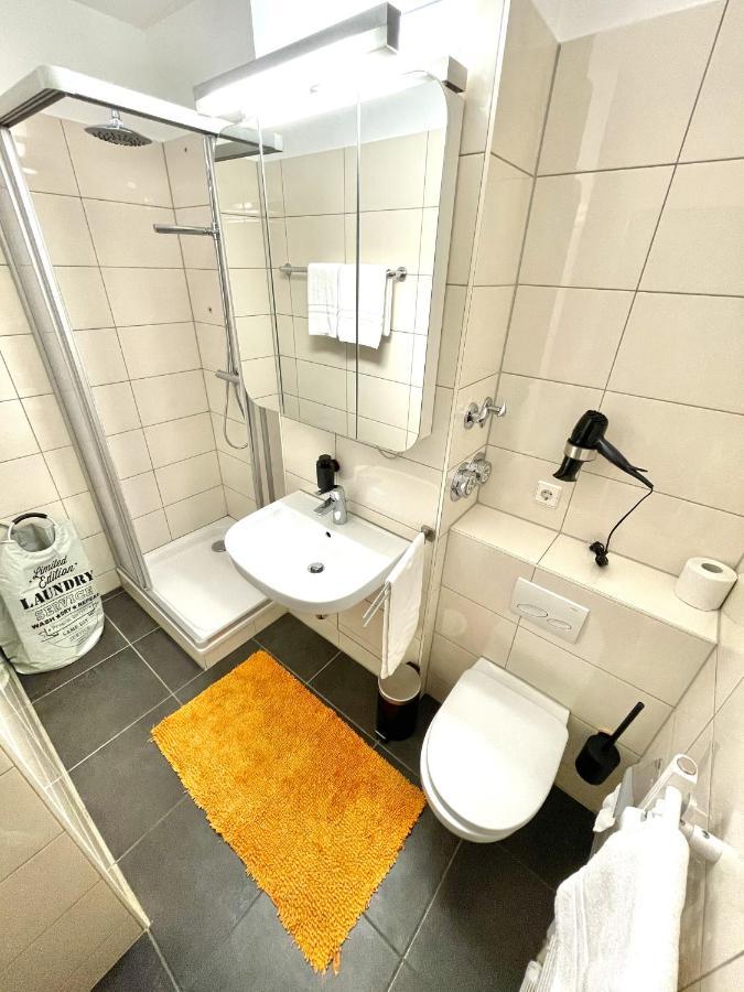 Boutique Apartment Am Bahnhof Freiburg im Breisgau Exteriör bild